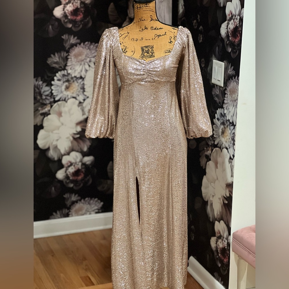 Show Me Your Mumu Sydney midi dress.